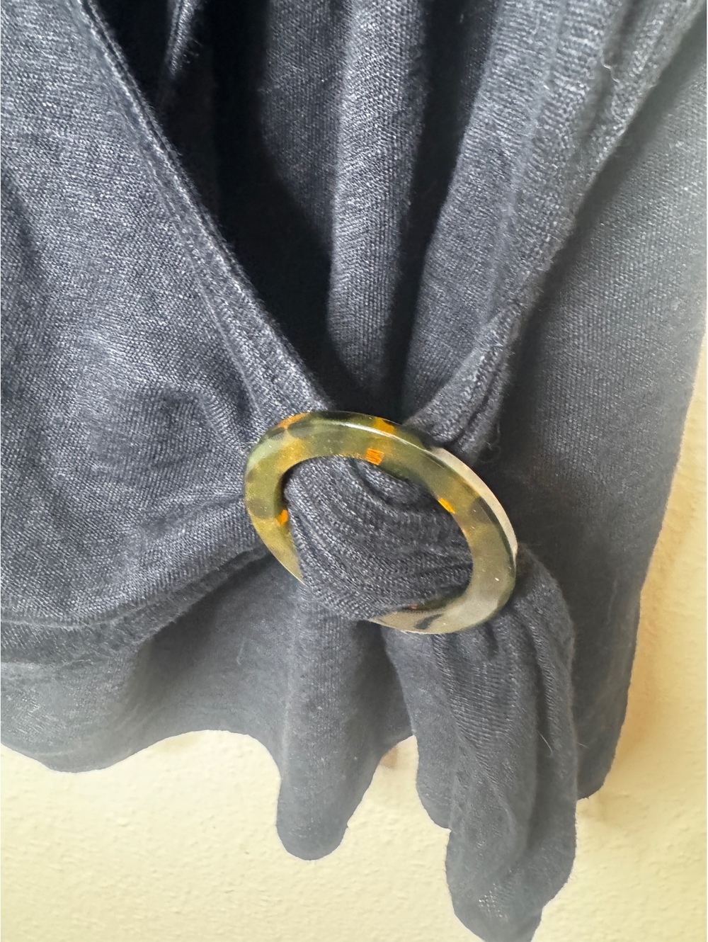 Banana Republic Linen Wrap Top Womens Medium Black Flutter Sleeve Ring Detail - Picture 4 of 8